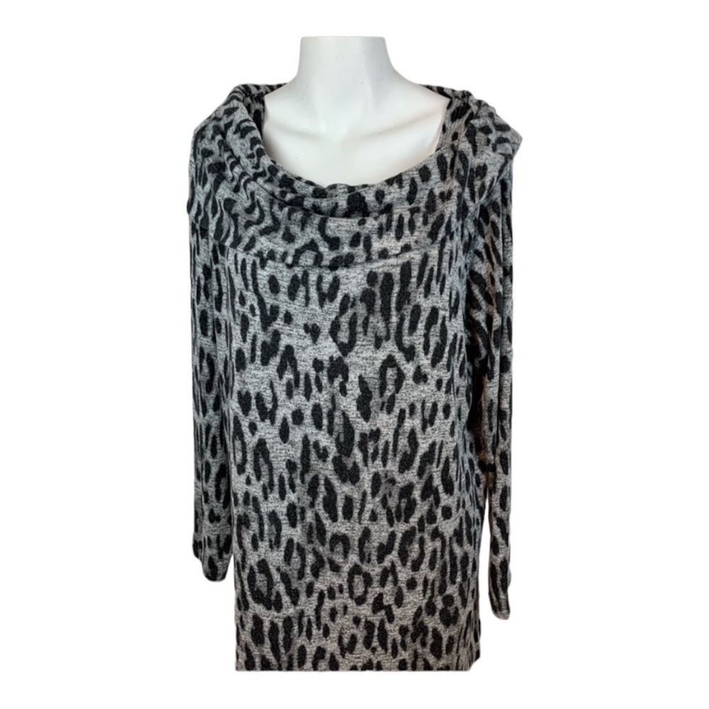 Chico’s Zenergy Leopard Print Sweater, Size 2